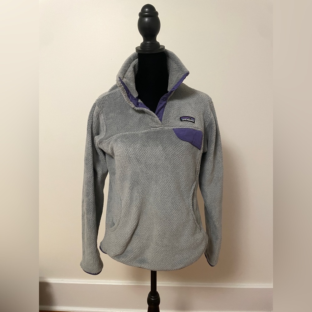 Patagonia Gray and Purple Fleece Pullover